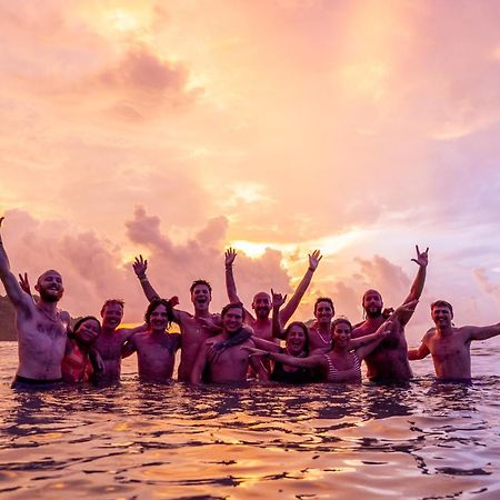 Mad Monkey Hostel Nacpan Beach (Adults Only) El Nido Exteriér fotografie