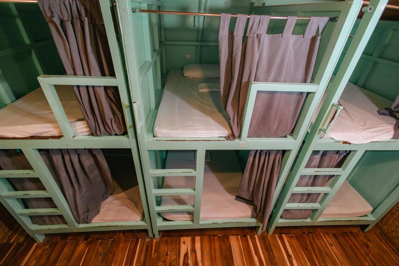 Mad Monkey Hostel Nacpan Beach (Adults Only) El Nido Exteriér fotografie