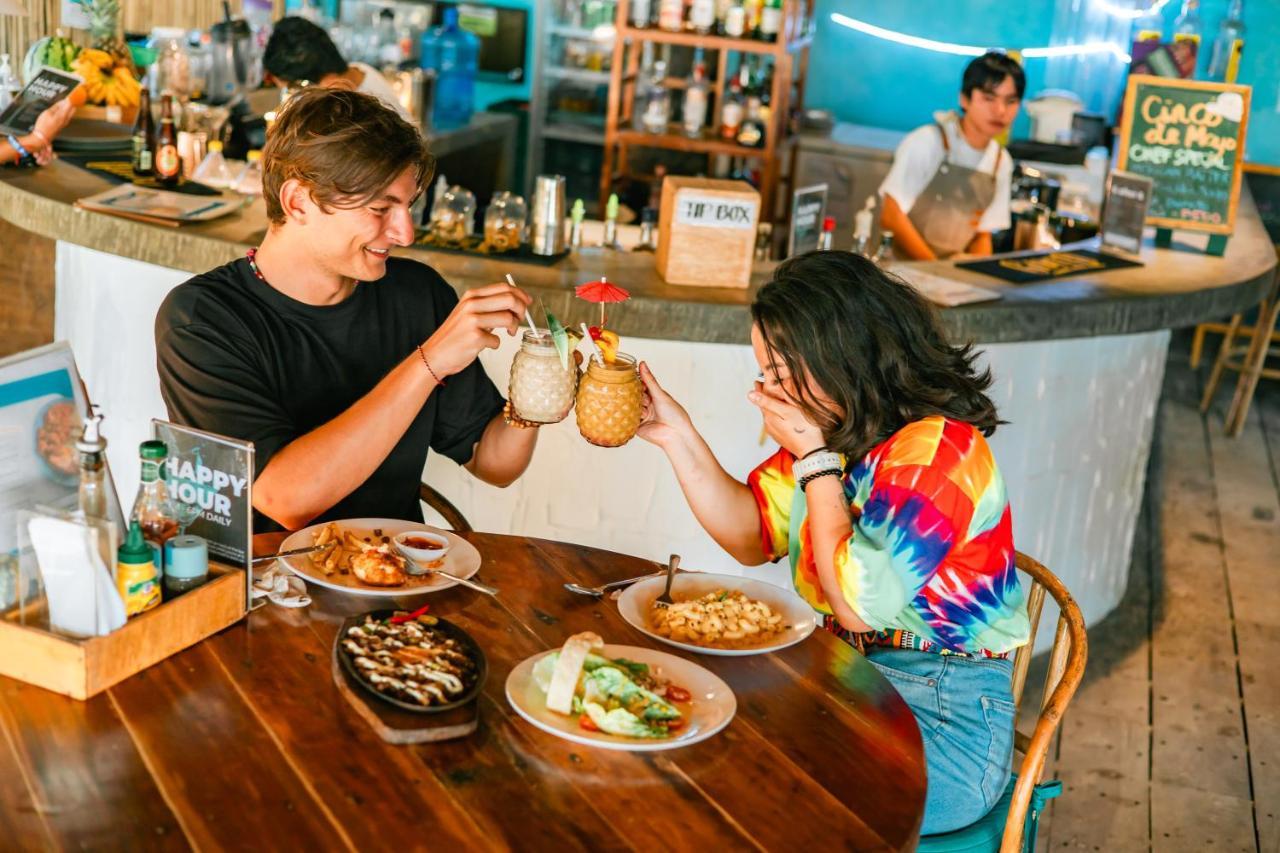 Mad Monkey Hostel Nacpan Beach (Adults Only) El Nido Exteriér fotografie