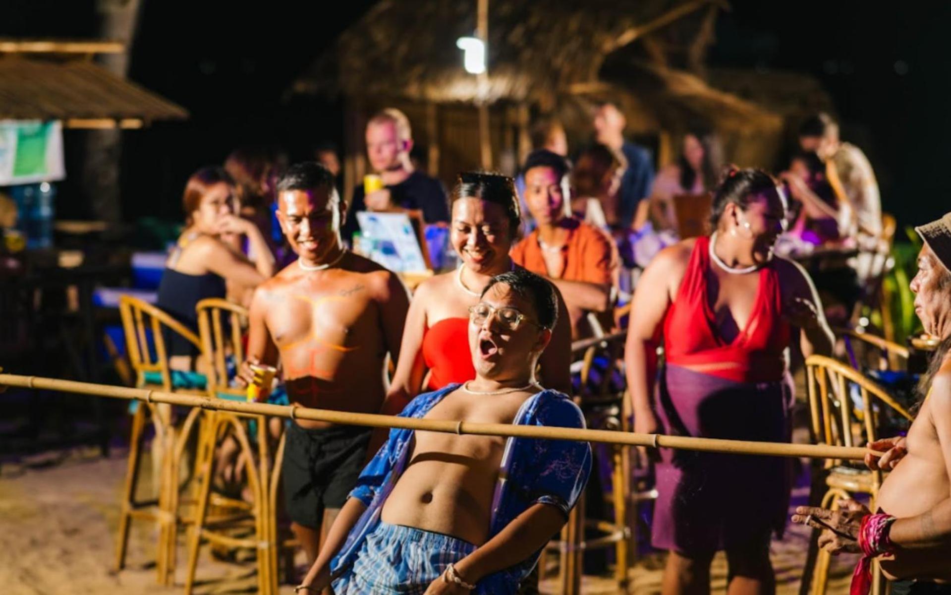 Mad Monkey Hostel Nacpan Beach (Adults Only) El Nido Exteriér fotografie