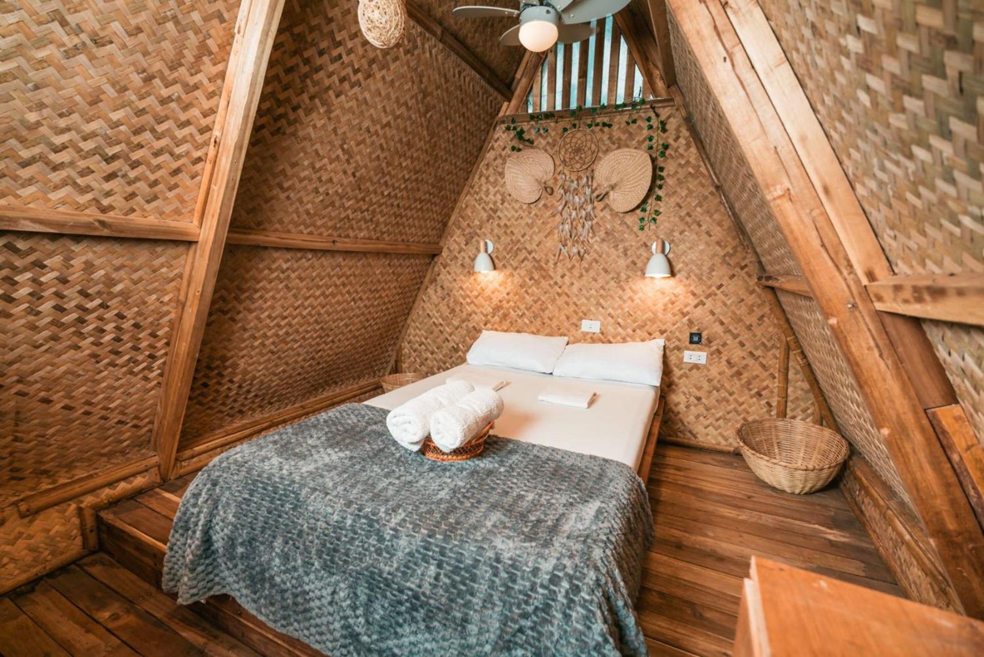 Mad Monkey Hostel Nacpan Beach (Adults Only) El Nido Exteriér fotografie